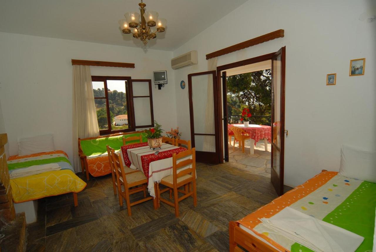 Villa Zaharo&Lilian Apartments Troulos Esterno foto