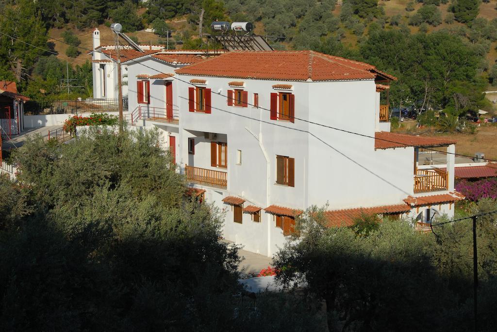 Villa Zaharo&Lilian Apartments Troulos Esterno foto
