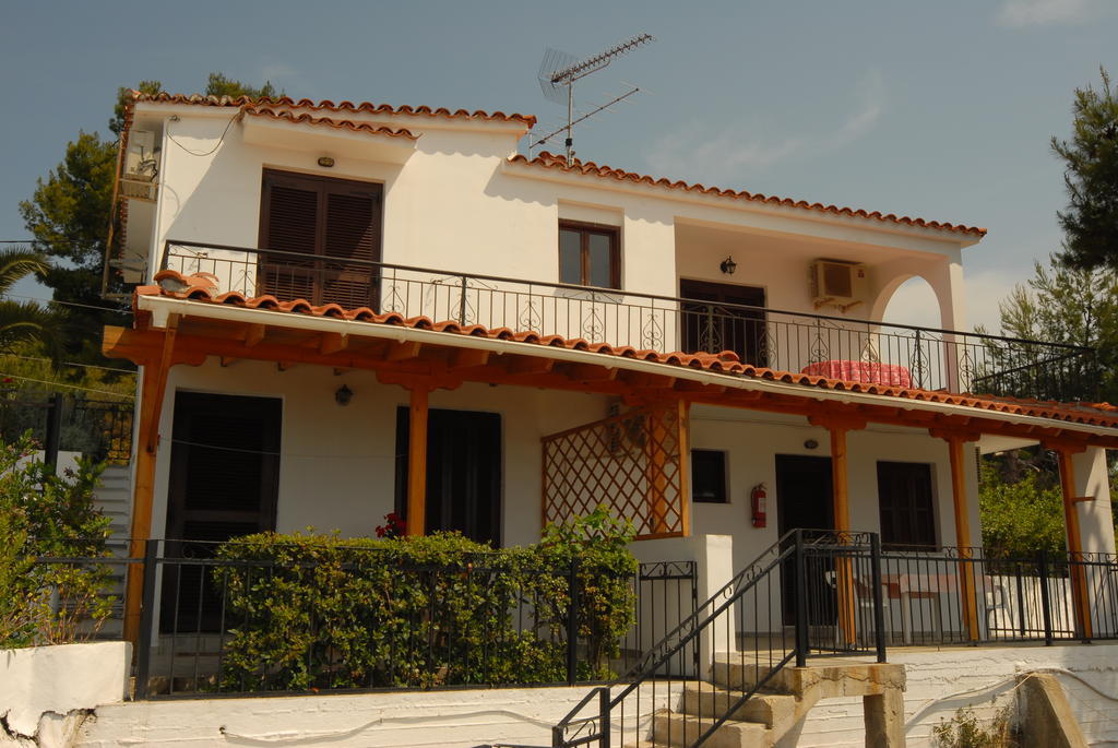 Villa Zaharo&Lilian Apartments Troulos Esterno foto