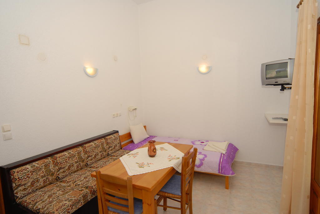 Villa Zaharo&Lilian Apartments Troulos Esterno foto